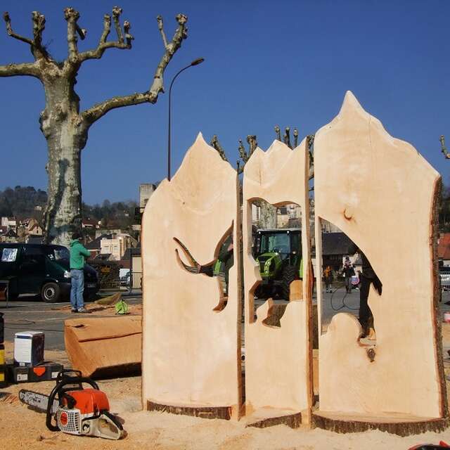 Journée de l'arbre, du bois et de la fleur à Montignac-Lascaux