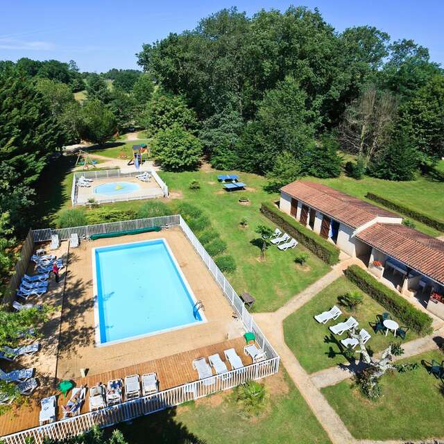Flower Camping Les Nauves