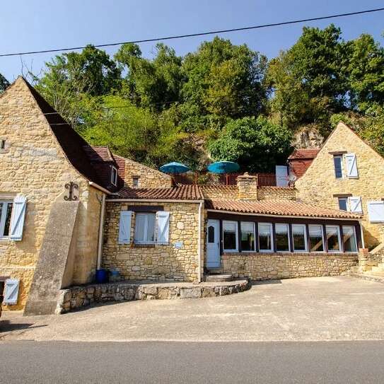 Logis de Chalons en Périgord - La Perle Noire
