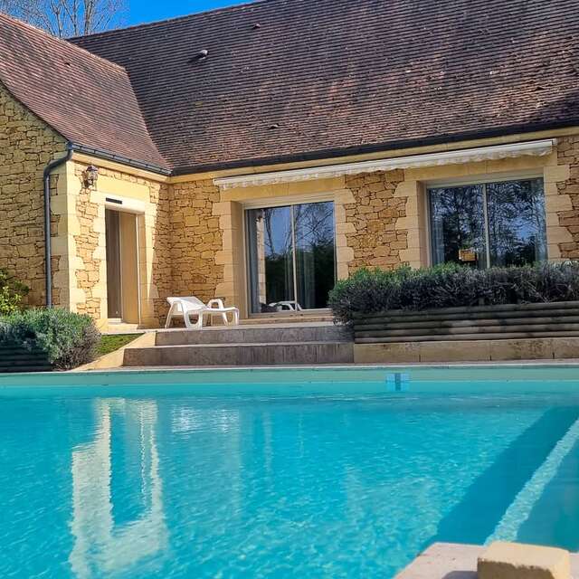 Villa Raiatea avec piscine privée à Sarlat