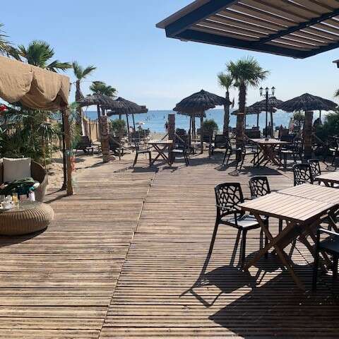 HAWAII RESTAURANT PLAGE