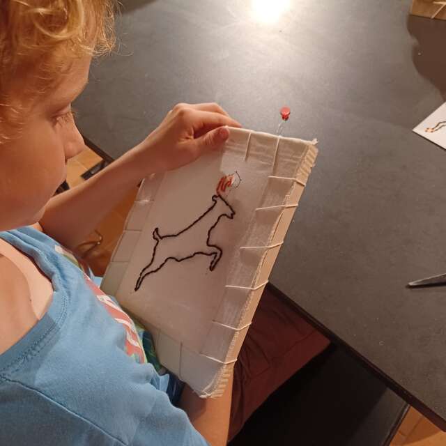 Atelier enfant "Bestiaire brodé" par le Manoir de la Cour