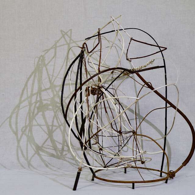 Exposition "Sculptures branchées, au bois des Trognes " Dominique Mansion