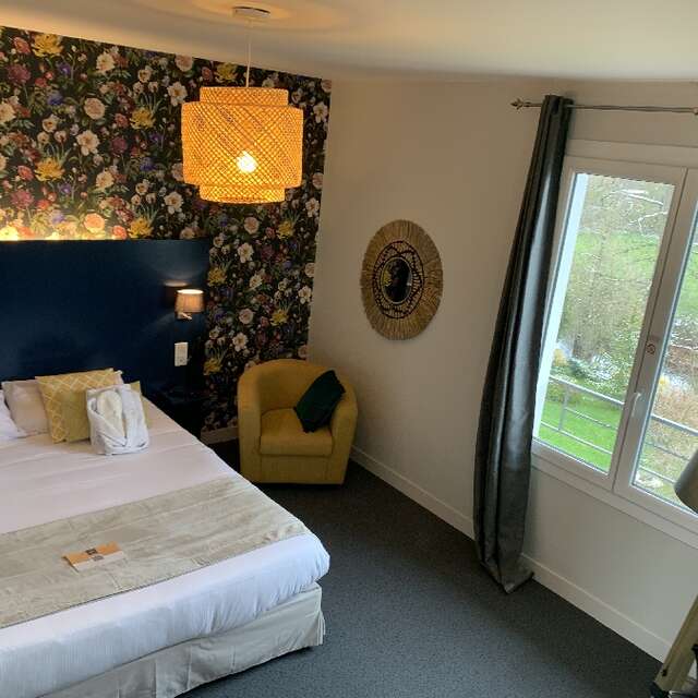 HOTEL AUX BERGES DE L'AVEYRON