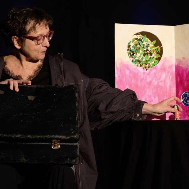 Théâtre - Olga, Sonia, Nina et moi