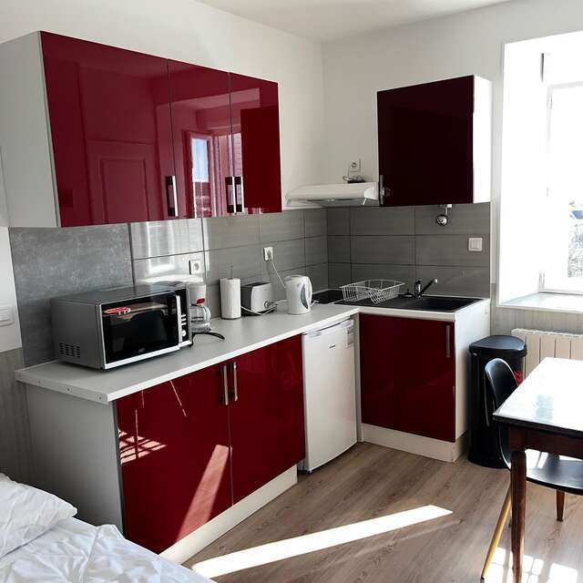 Meublé boucher jean-pierre - studio 406