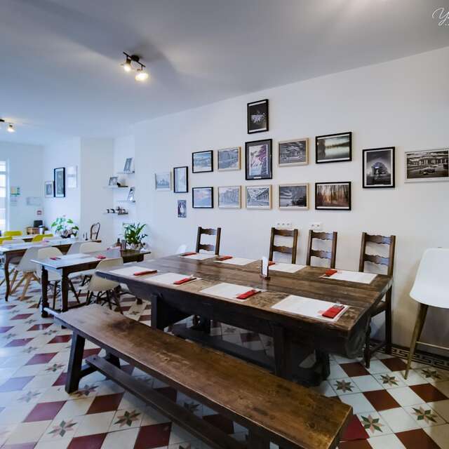 Exposition Photos