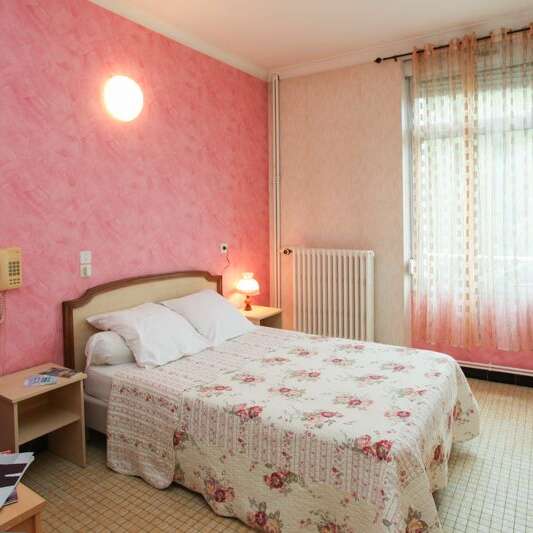 Meublé mouchet gaël - les ruches 101