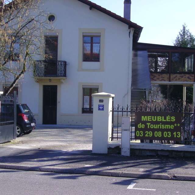 Meublé mathis lucette - noisetier