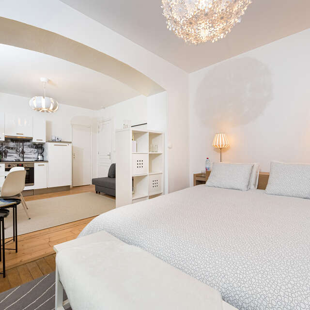 Meublé air de famille, côté bouloumié, ambroise