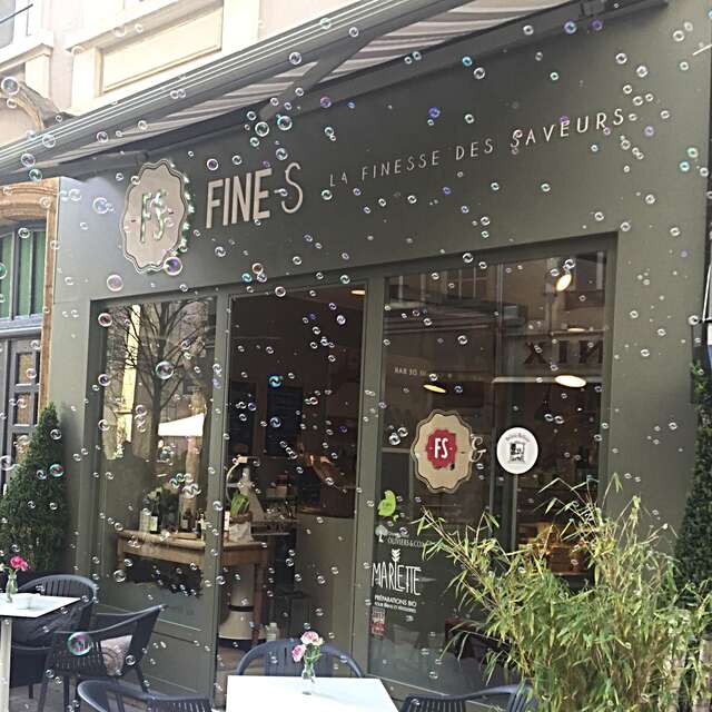 Épicerie Fine-S - bar kitchen