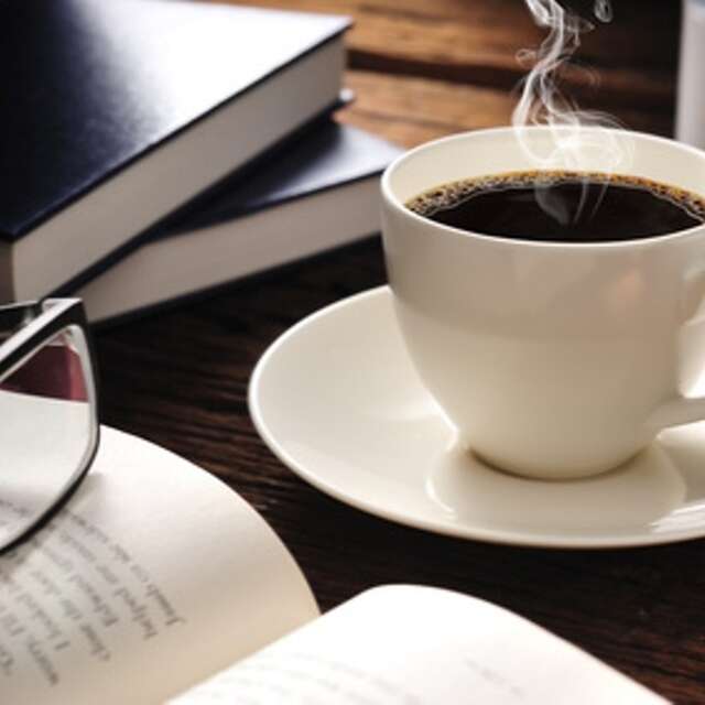 Une œuvre, un café