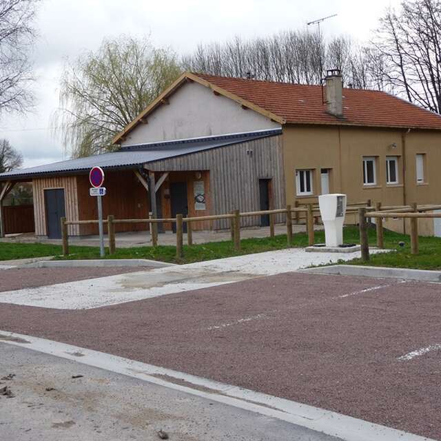 Aire de service et de stationnement