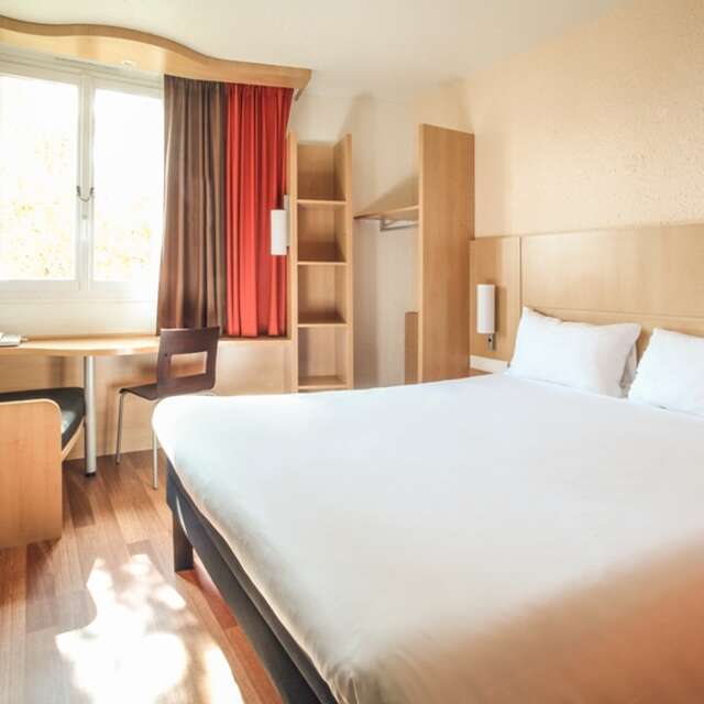 Hôtel-Restaurant "Ibis Châlons-en-Champagne"