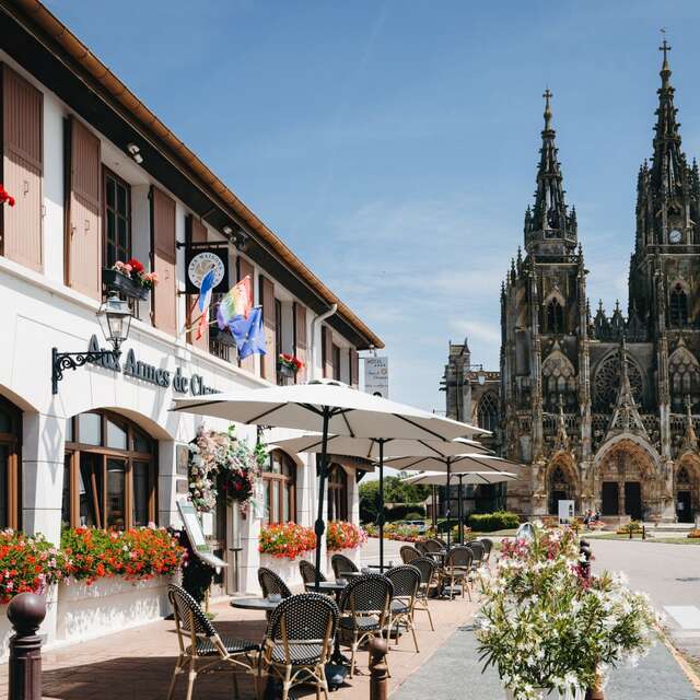 Hôtel-Restaurant "Aux Armes de Champagne & Spa"