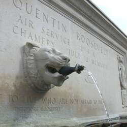 Fontaine-mémorial à Quentin Roosevelt