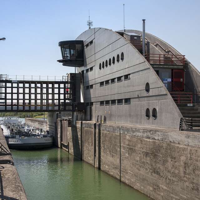 Guided Tour of the Niffer lock - VNF