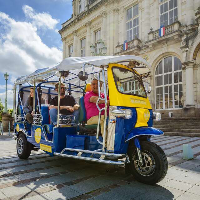 Le TukTuk et la Bénédictine de Limoges
