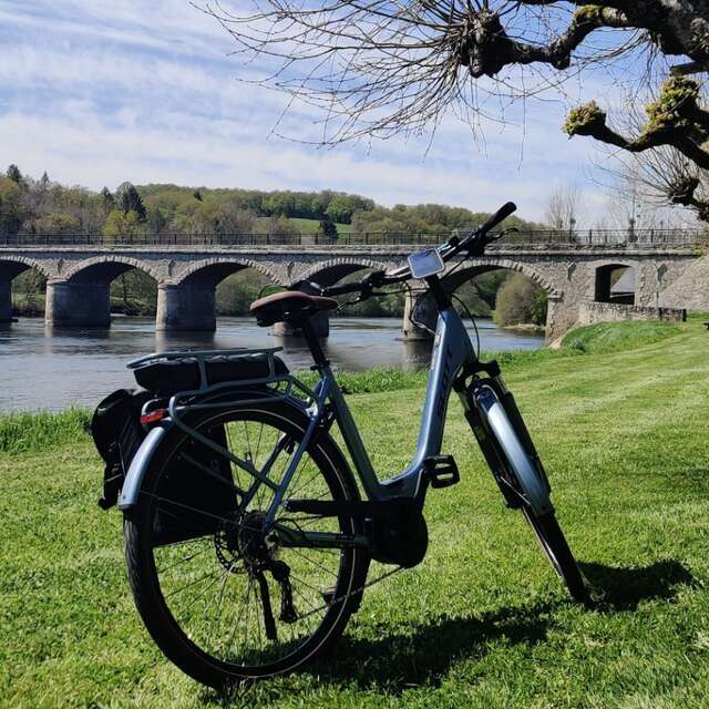 Location de vélo électrique - Office de tourisme Porte Océane du Limousin