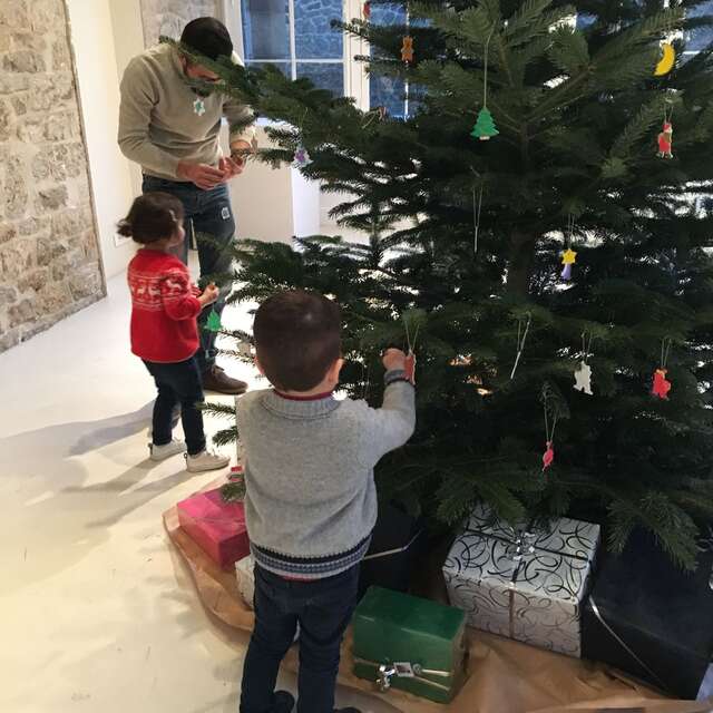 Activité enfants - Décore le sapin du musée - Limoges