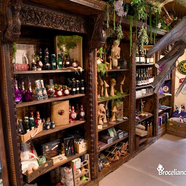 Les mystères de Brocéliande - boutique d'artisanat et souvenirs