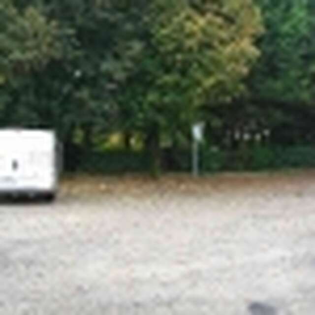 Aire communale de camping-car St-Jean Brévelay