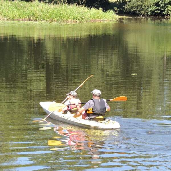 Location de canoës et pédalos au Domaine du Roc