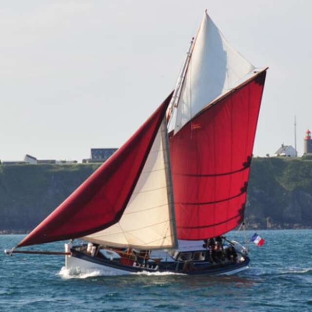 Courrier des îles - Balades en vieux gréement