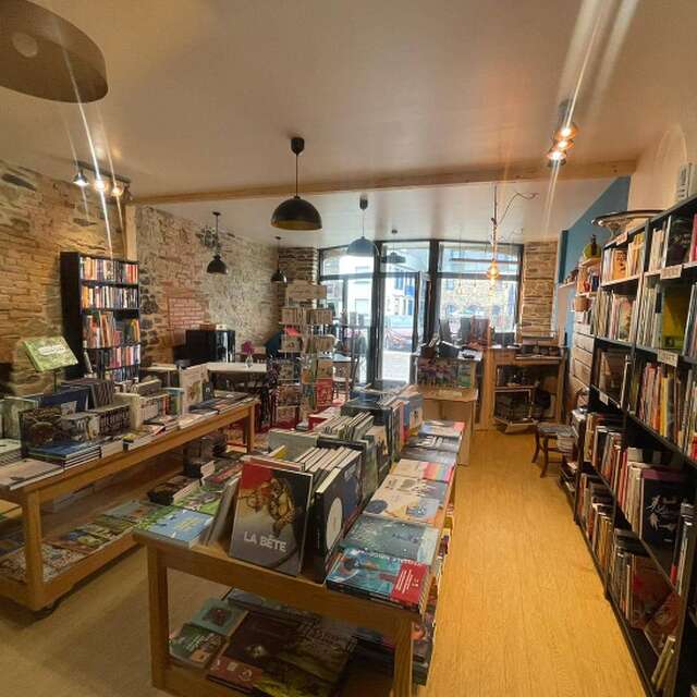 Café - salon de thé - librairie La Clef des Mondes