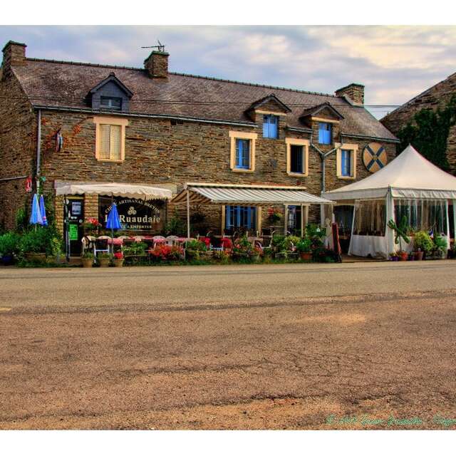 Restaurant crêperie " Chez Bernard" - La Ruaudaie