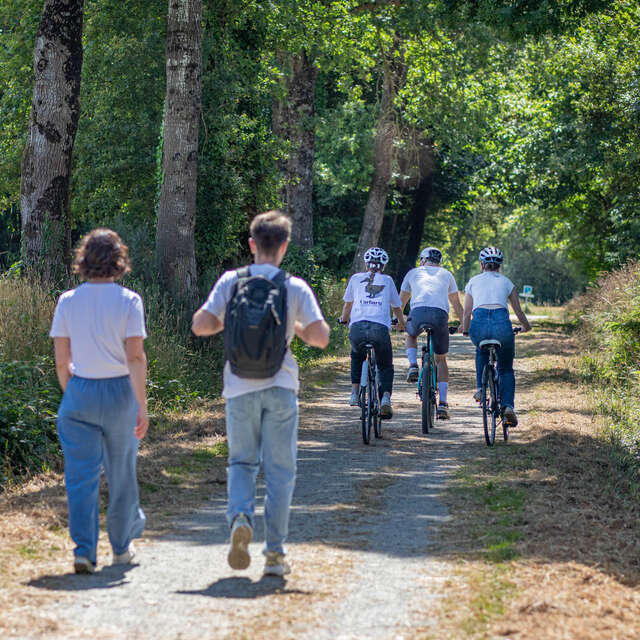 V6 Saint-Méen-le-Grand/Carhaix