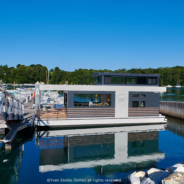 Lodge Boat FLEUR D'Ô