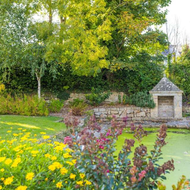 Fontaine et lavoir de Poul Person