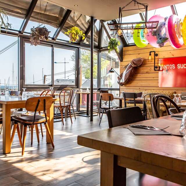 Les Garçons du Port