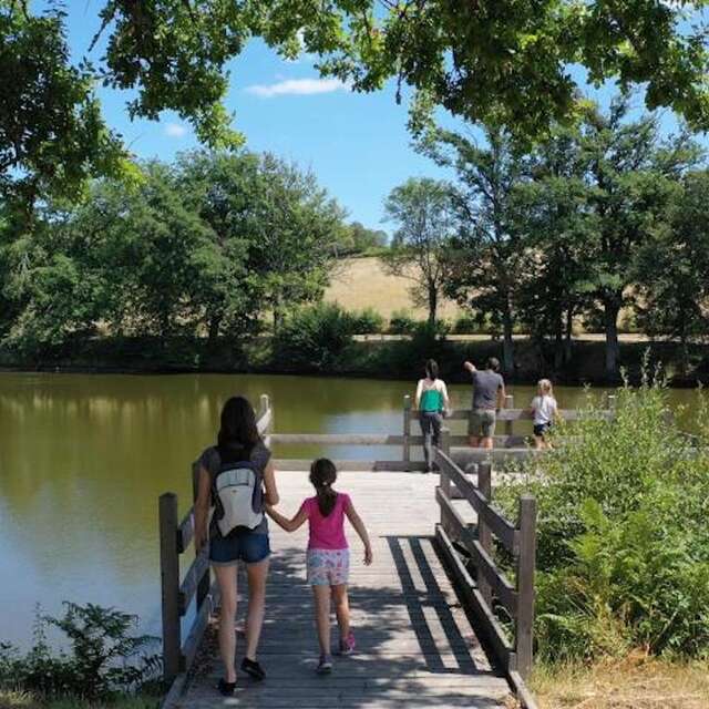 Balade à pied en famille : la balade de Coux
