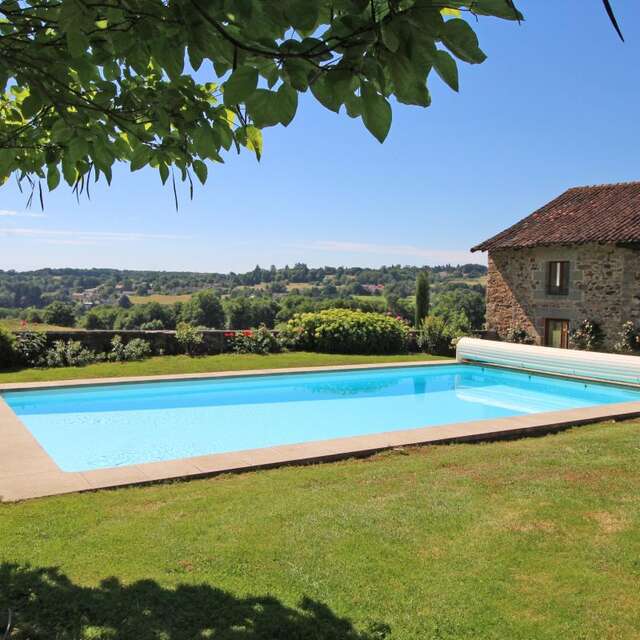 Chez le Bayle