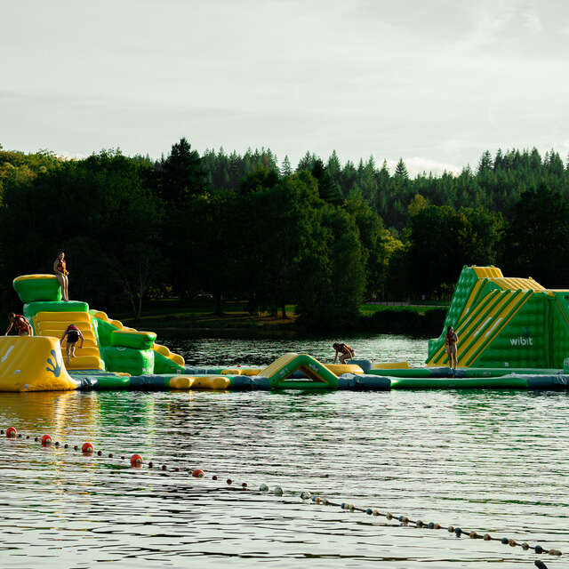 Aquapark - Lac de Saint-Pardoux