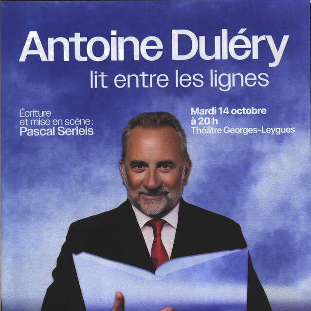 Antoine Duléry lit entre les lignes