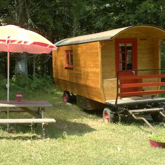 Location "La roulotte de la Seauve"