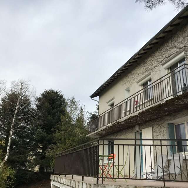 Meublé La Maison bleue du lac