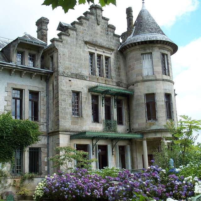 Château et parc de Montméry - Privé