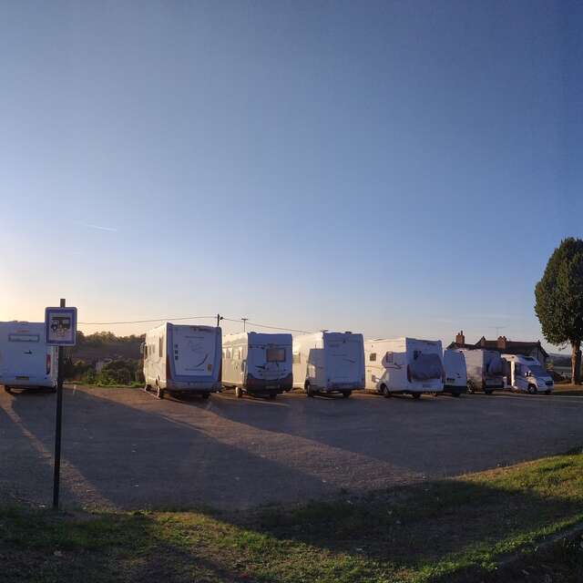 Aire de services de camping-car