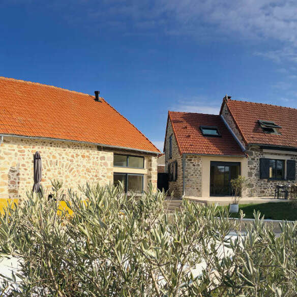 LA PETITE NEUVILLE