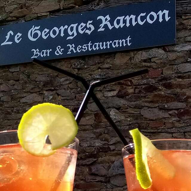 Le Georges