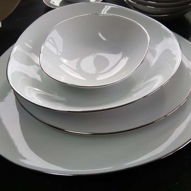 Porcelaine Deshoulières- Magasin d'usine