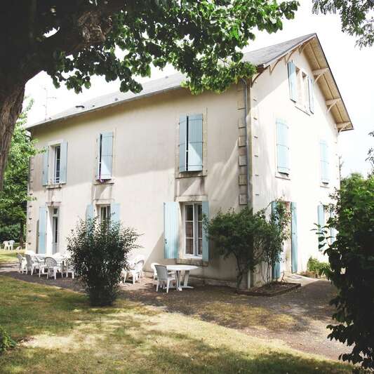 Gîte d'étape et de séjour "Les Dolmens"