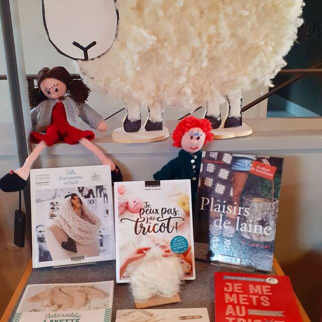 Café tricot, crochet, broderie à la Maison du Père Castor