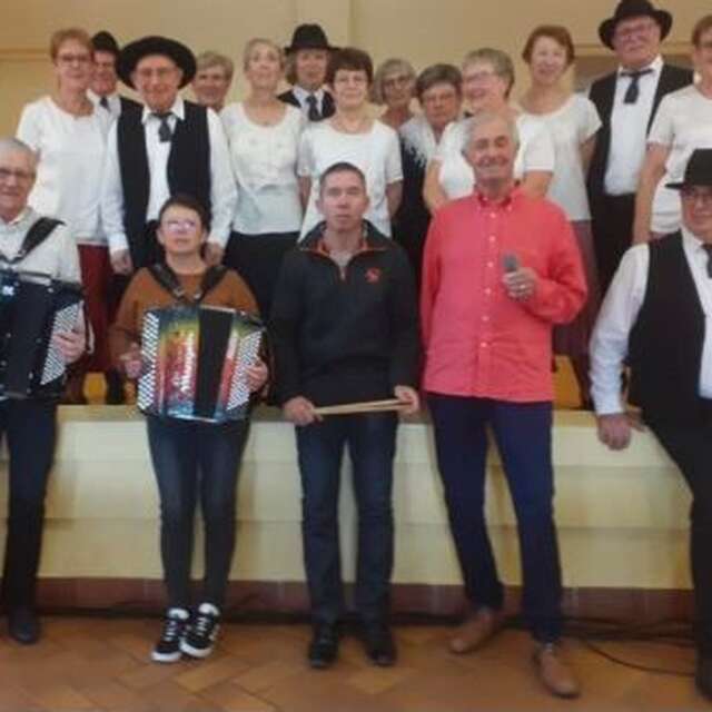 Spectacle avec Les troubadours de la Combade
