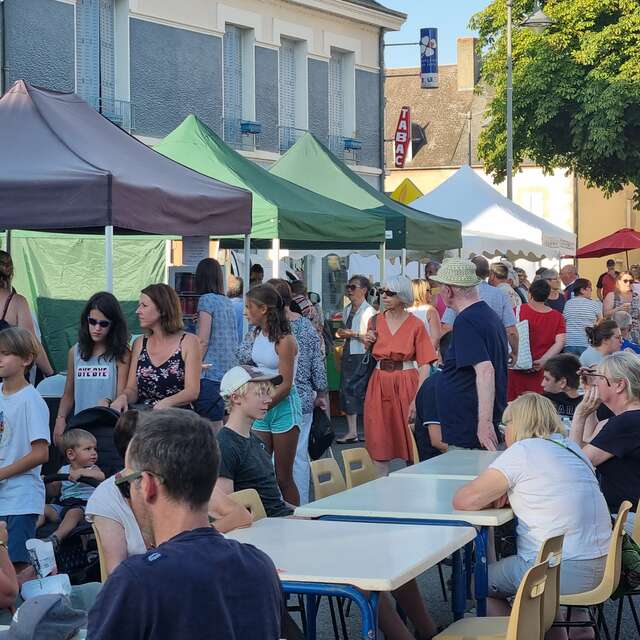 Marché Nocturne