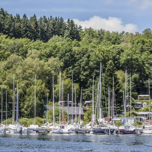 Voile : Club Nautique de Vassivière Port Crozat